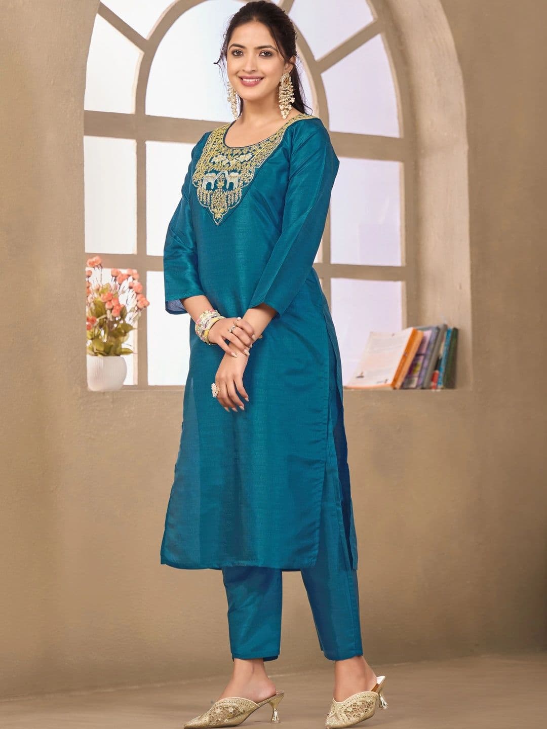 Sangria Floral Embroidered Tunic with Trousers thumbnail 5