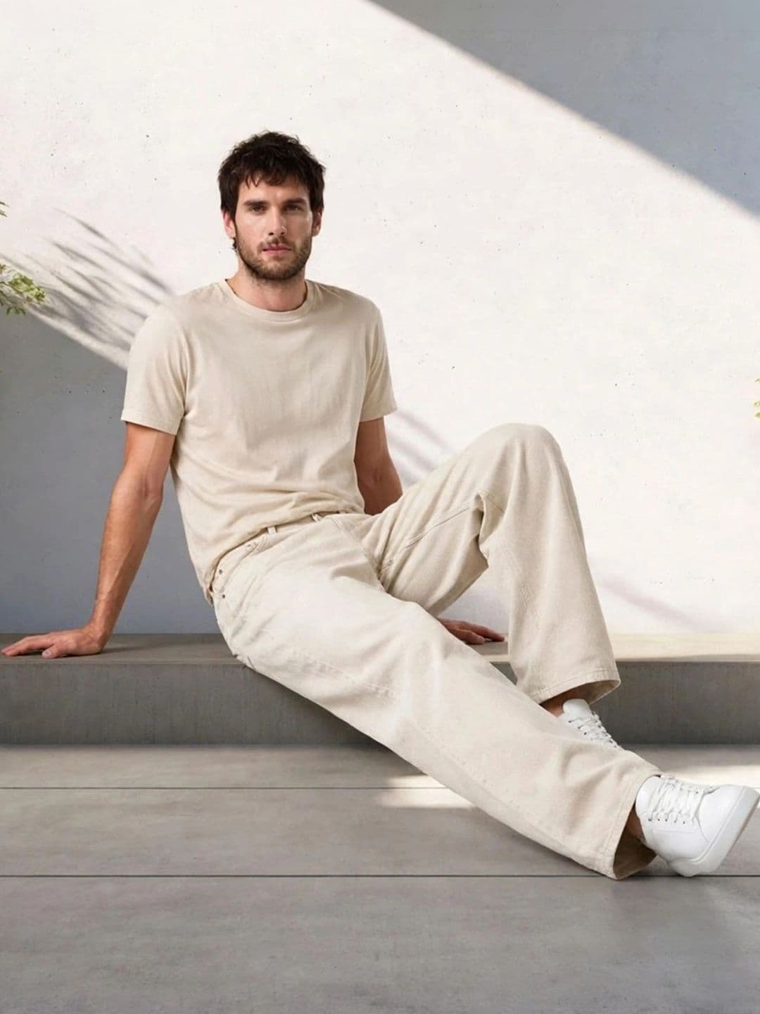 HERE&NOW Men's Solid Beige Wide-Leg Fit Jeans thumbnail 3