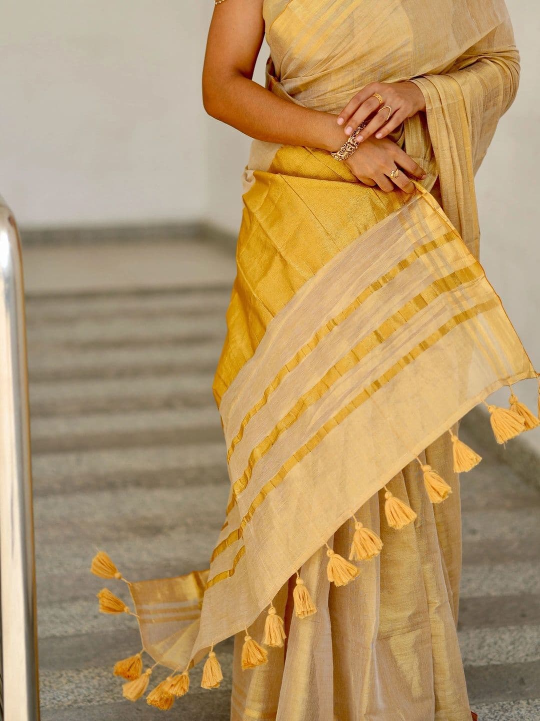 Mitera Striped Pure Cotton Kasavu Saree thumbnail 7
