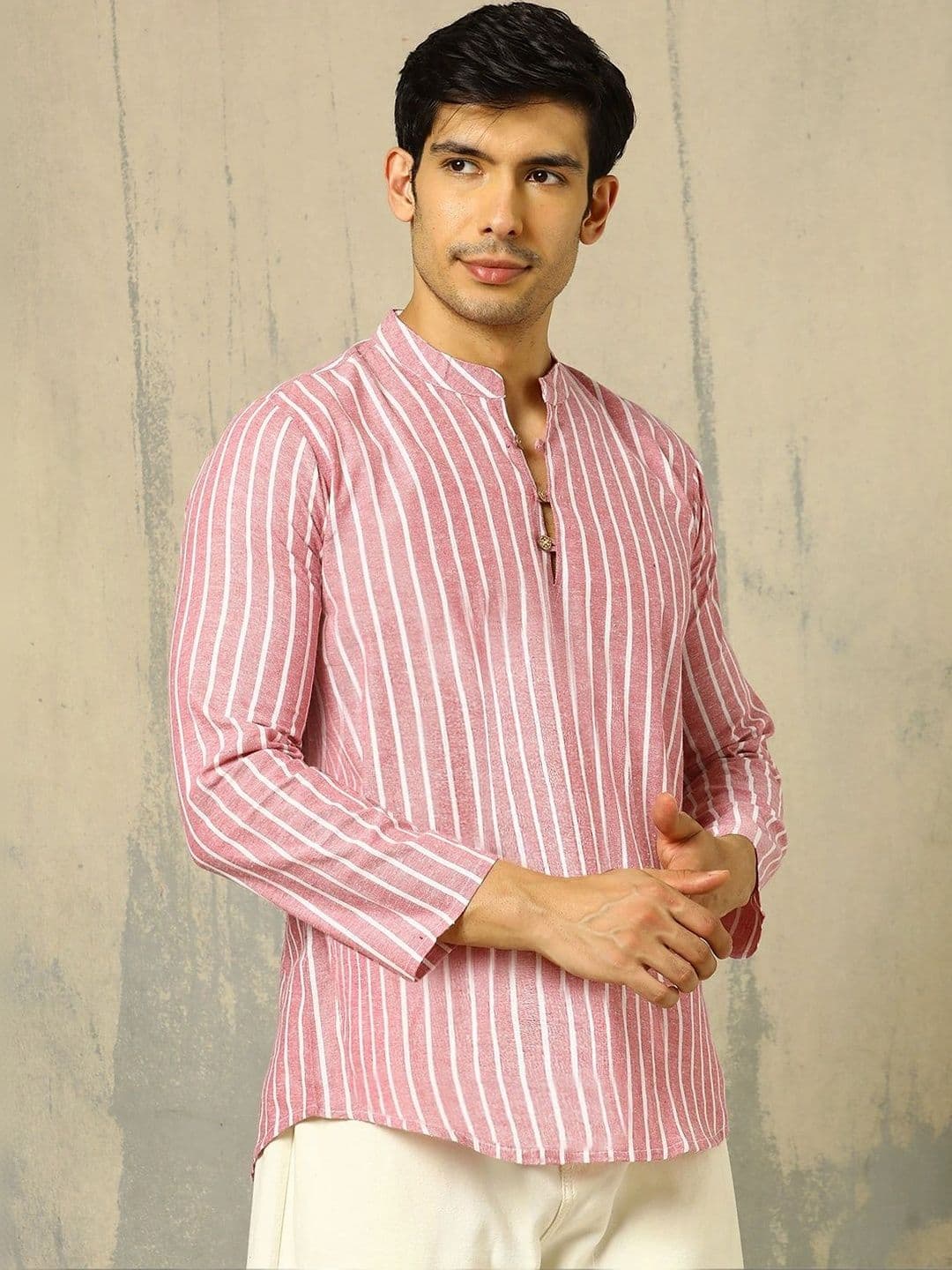 Anouk Woven Design Striped Cotton Handloom Mandarin Collar Short Kurta thumbnail 5