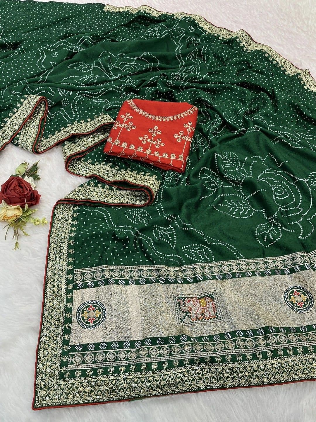 SmileyFashion Bandhani Embroidered Art Silk Designer Saree thumbnail 2