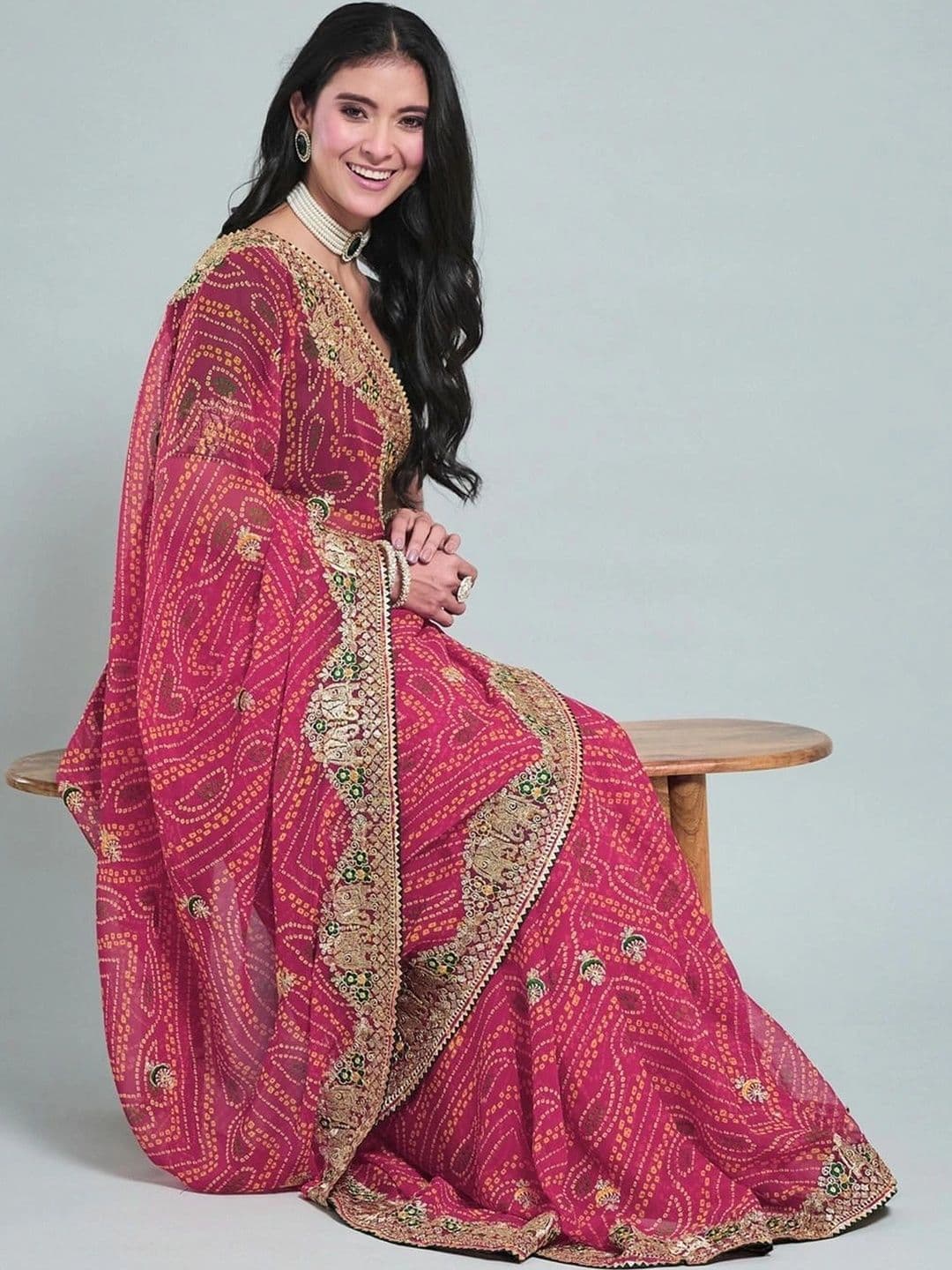 SAMANTHA Women Bandhani Embroidered Poly Georgette Bandhani Saree thumbnail 4