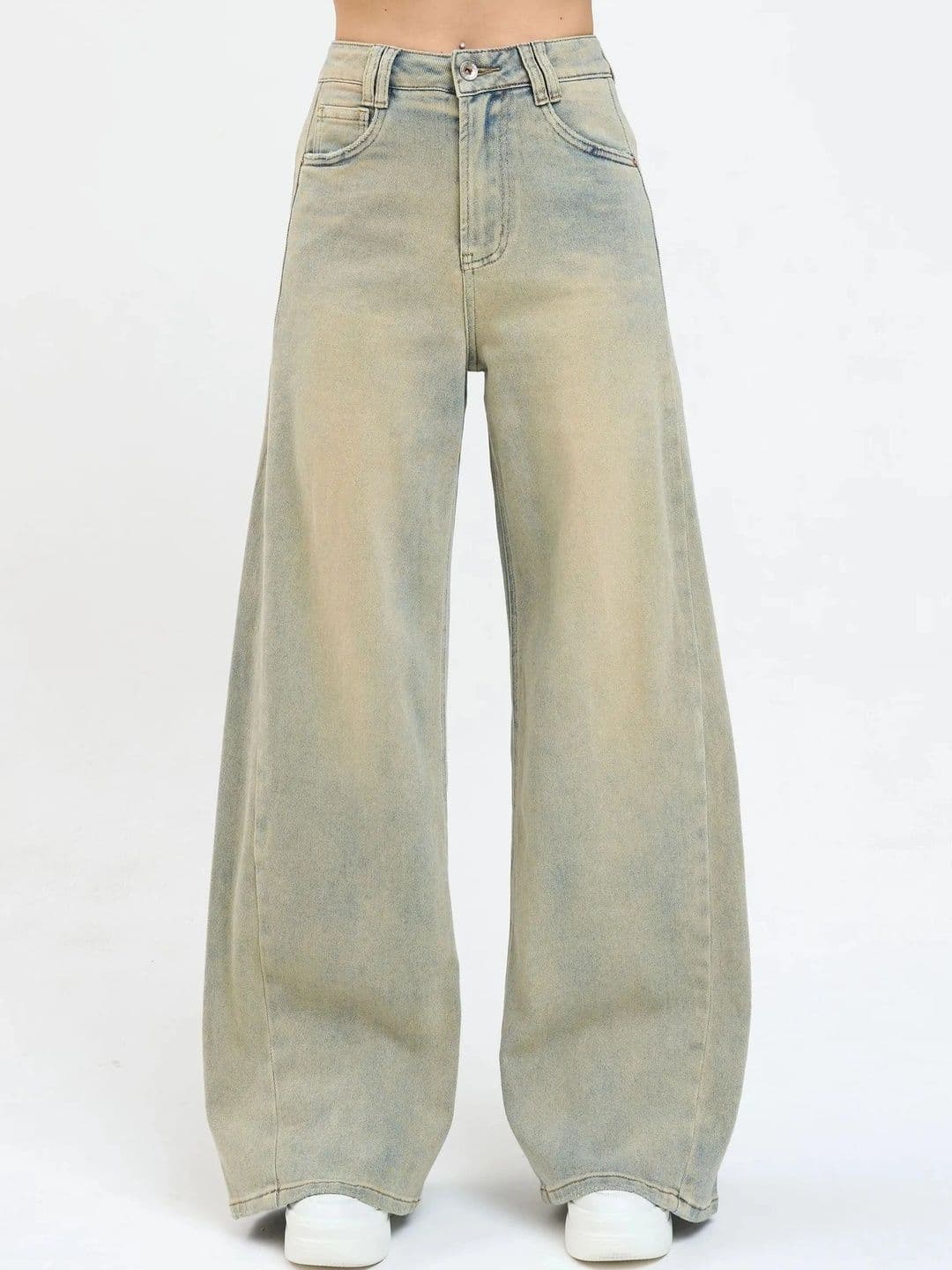 AAV2 Women Wide Leg High-Rise Light Fade Stretchable Jeans thumbnail 6