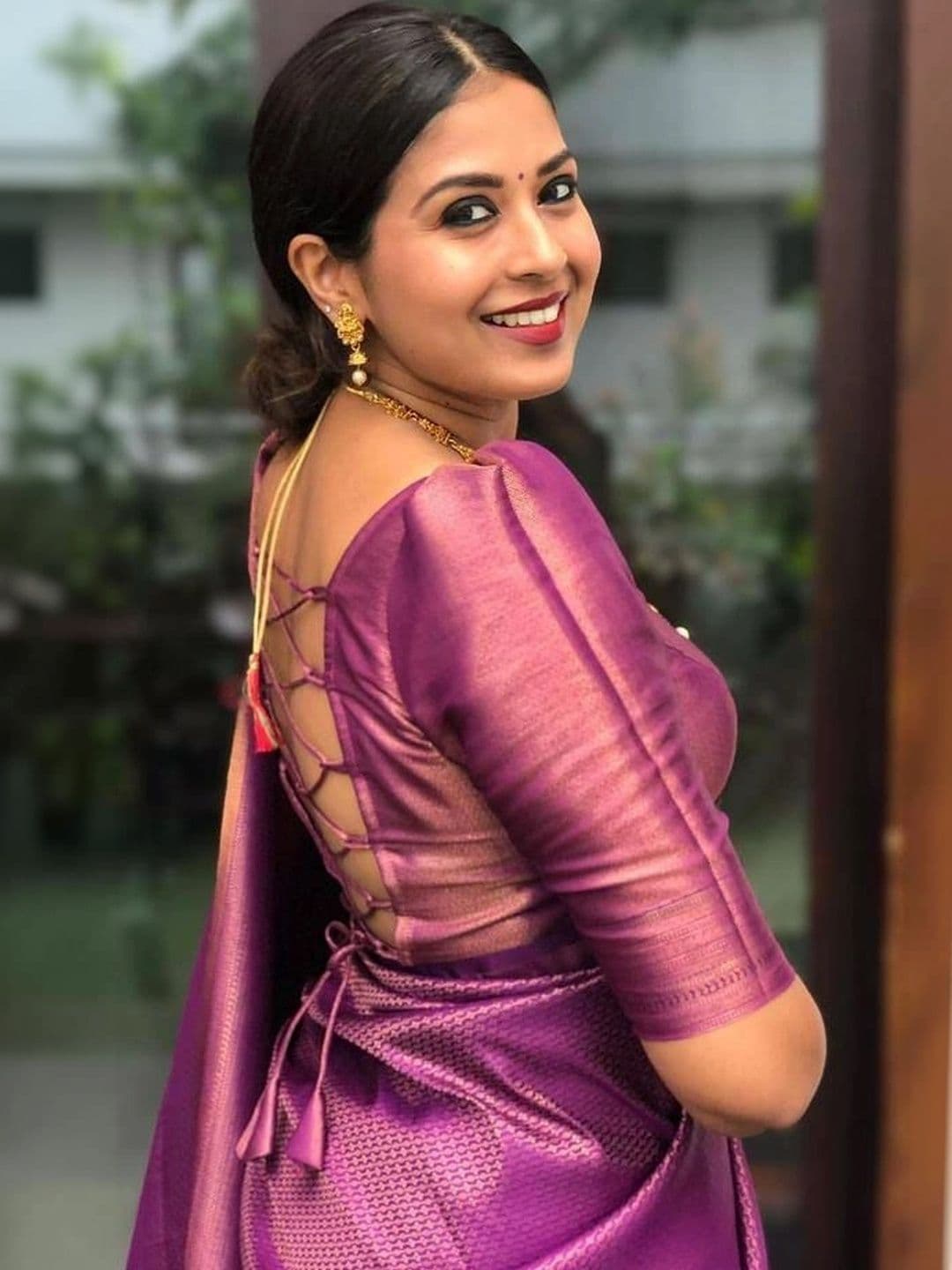 revika Woven Design Zari Art Silk Designer Kanjeevaram Saree thumbnail 3