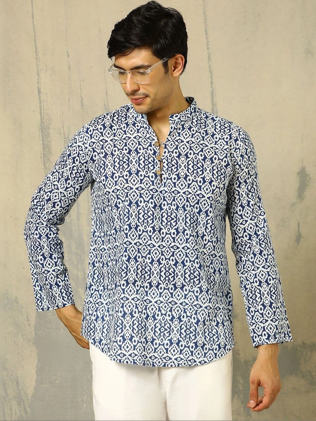 Anouk Printed Cotton Mandarin Collar Short Kurta - view 1
