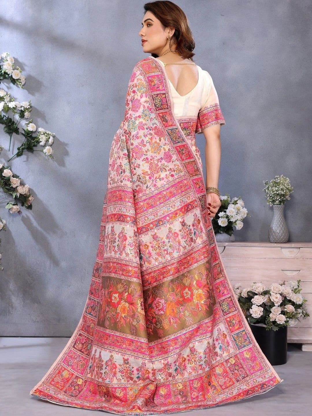 Sangria Paisley Embroidered Pashmina Designer Chanderi Saree thumbnail 6