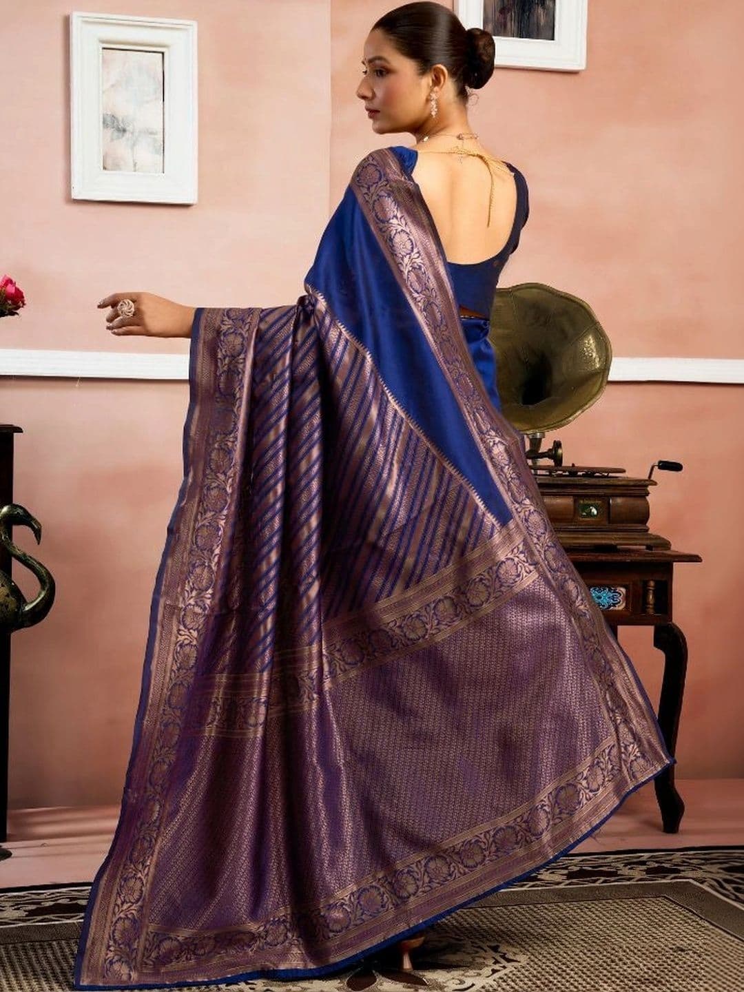 revika Woven Design Art Silk Designer Kanjeevaram Saree thumbnail 3