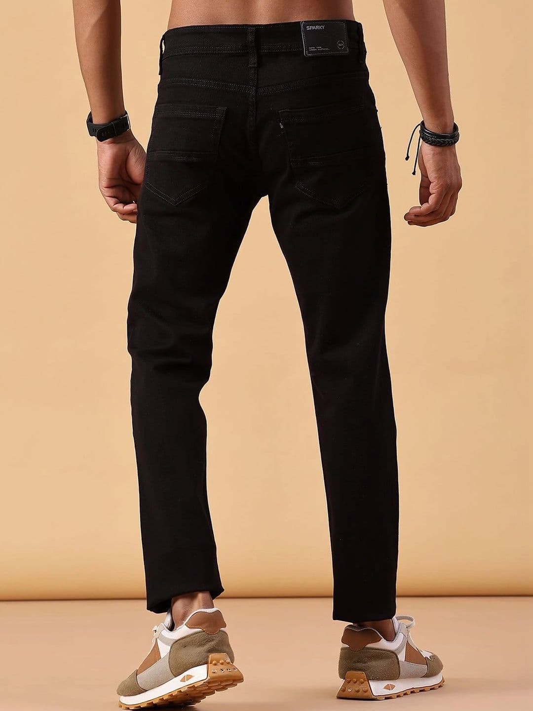 V-Mart Men Slim Fit Mid-Rise Jeans thumbnail 4