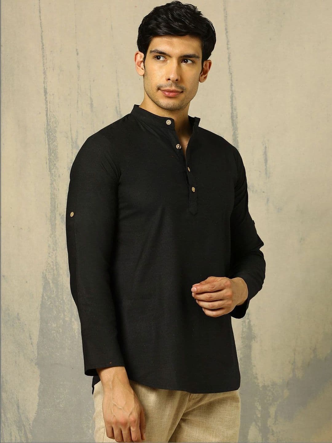 Anouk Woven Design Solid Cotton Handloom Mandarin Collar Short Kurta thumbnail 3