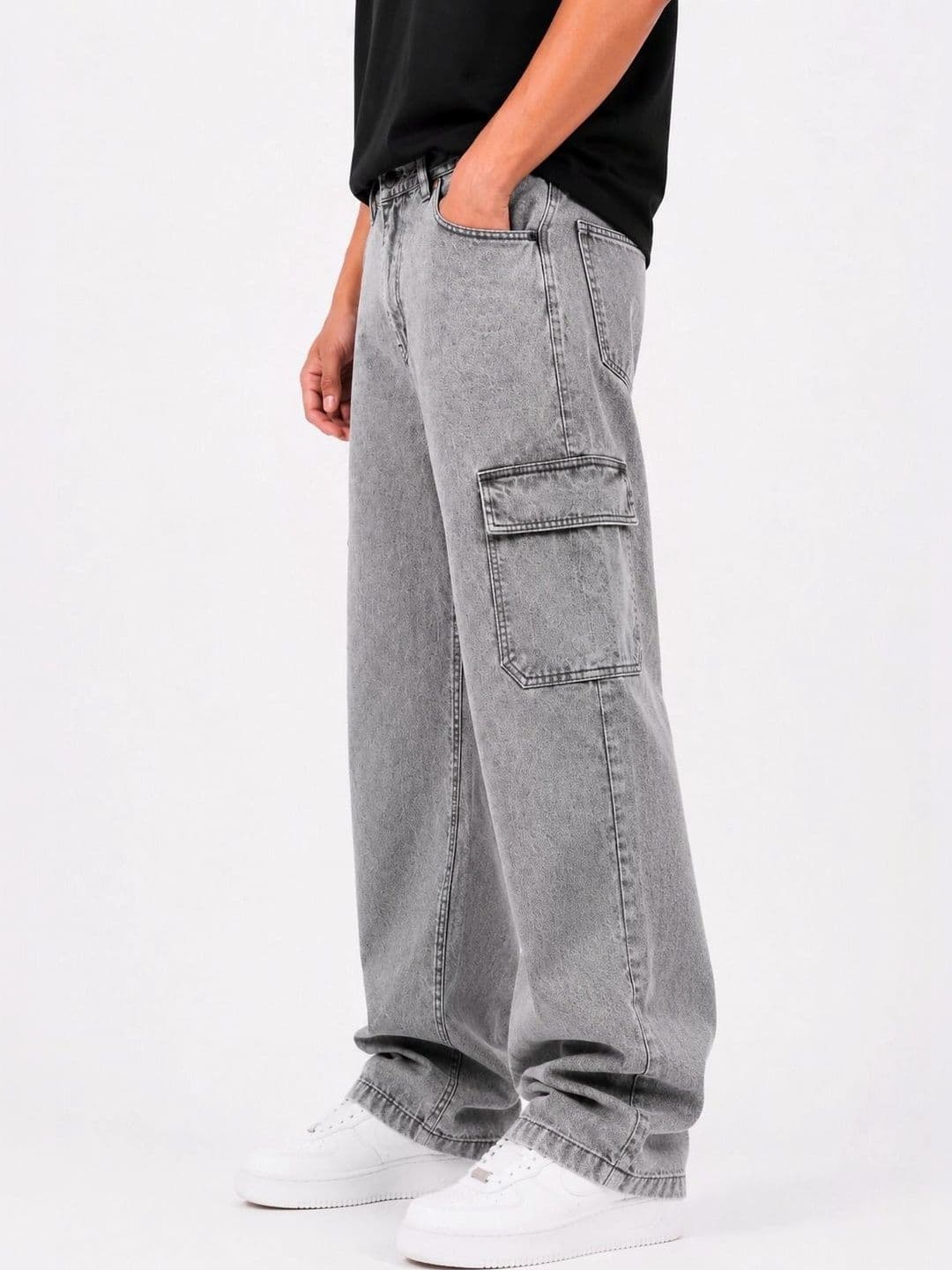 MQ Denim Men Straight Fit Mid-Rise Jeans thumbnail 2