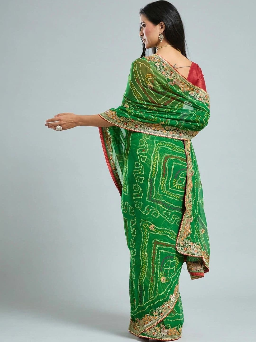 SAMANTHA Bandhani Embroidered Poly Georgette Bandhani Saree thumbnail 6