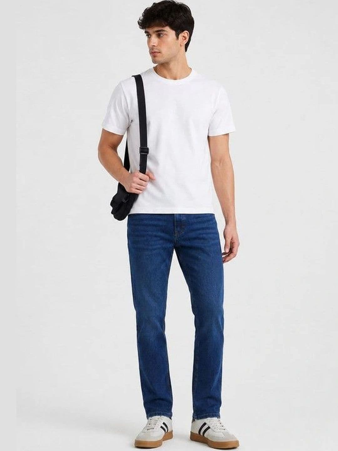 ETON VALLEY Men Regular Fit Mid-Rise Jeans thumbnail 2