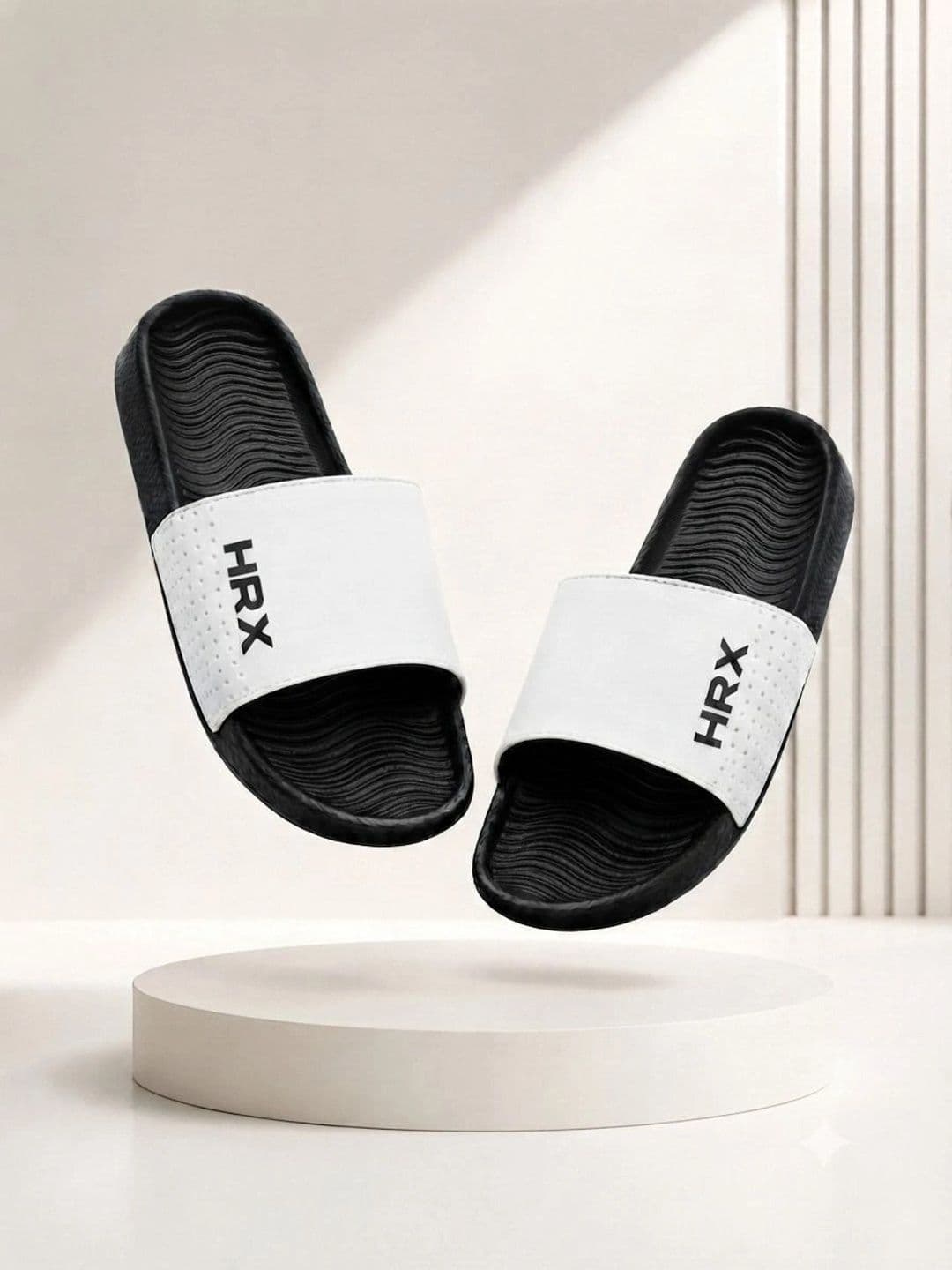 HRX by Hrithik Roshan Men Sliders thumbnail 4