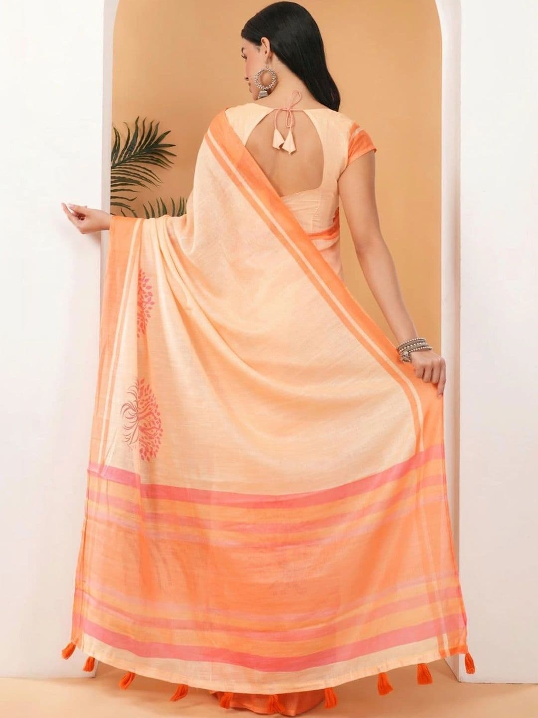 SAMANTHA Striped Linen Blend Saree thumbnail 6