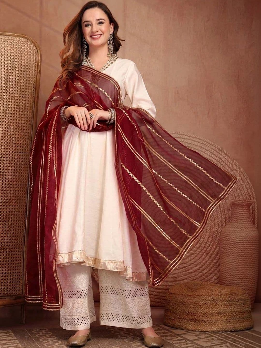 Clora Creation Striped Organza Dupatta thumbnail 2