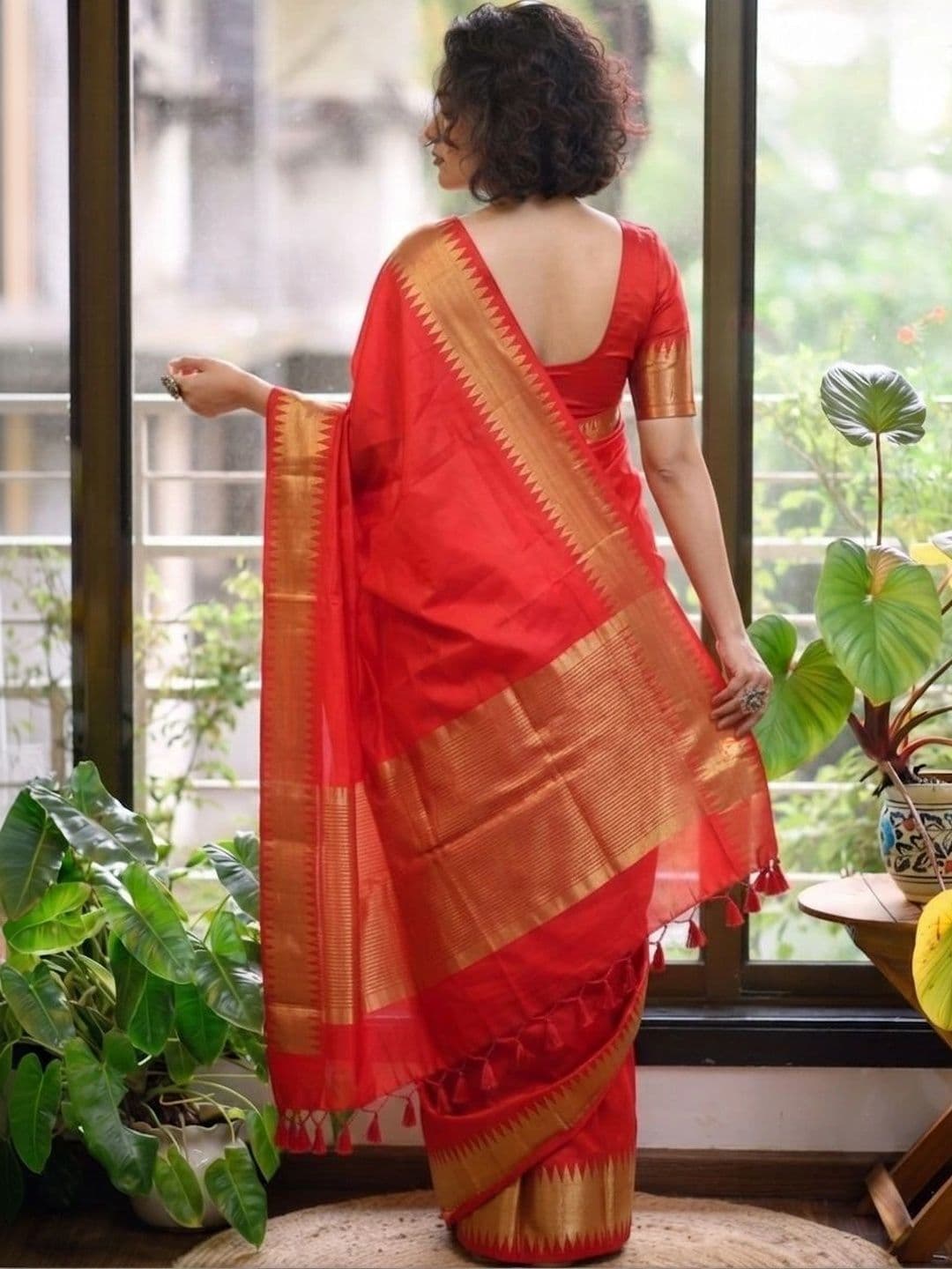 Rare Bello women Striped Art Silk Handloom Banarasi Saree thumbnail 4