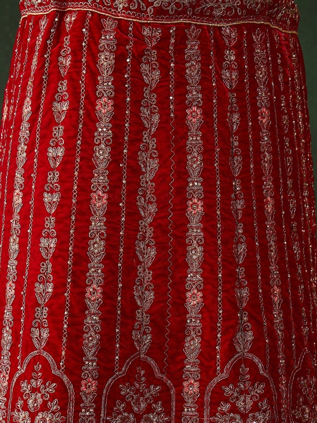 Mitera Embroidered Semi-Stitched Lehenga & Unstitched Blouse With Dupatta thumbnail 5