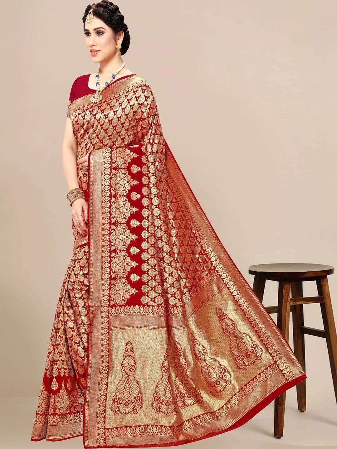 Sangria Woven Design Zari Silk Blend Designer Banarasi Saree thumbnail 5
