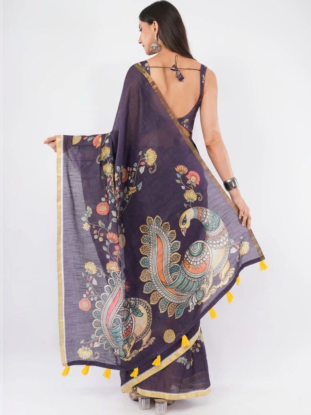 SAMANTHA Floral Linen Blend Saree thumbnail 4