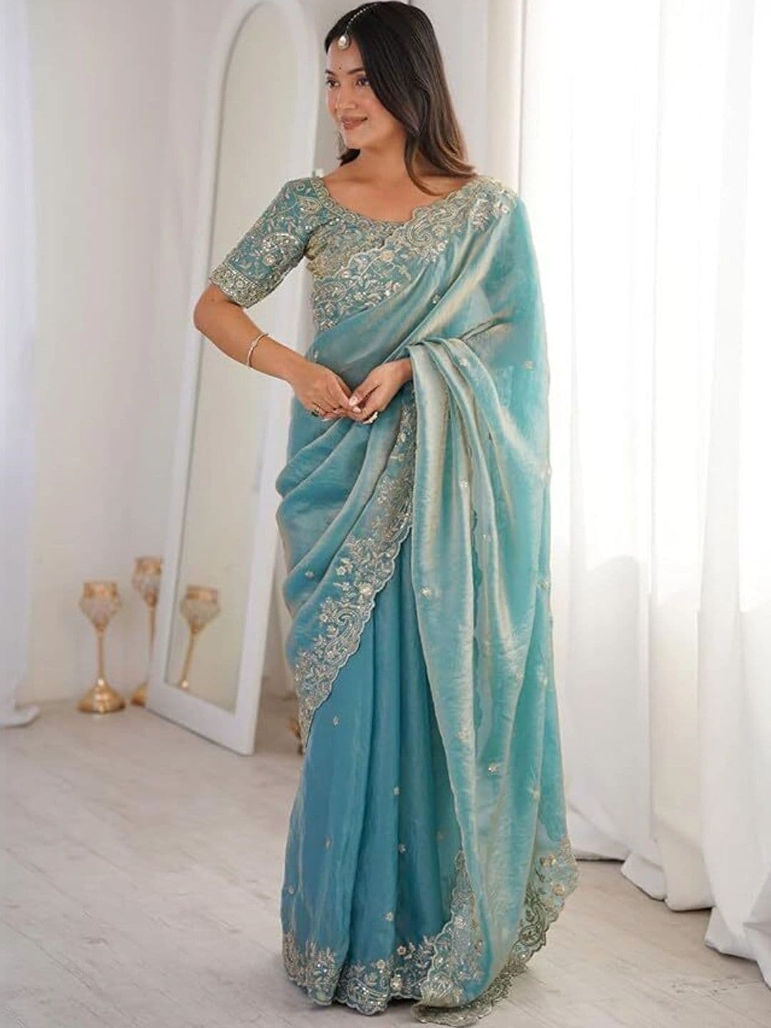 M DINESH & CO Embellished Embroidered Silk Blend Heavy Work Bandhani Saree - view 1