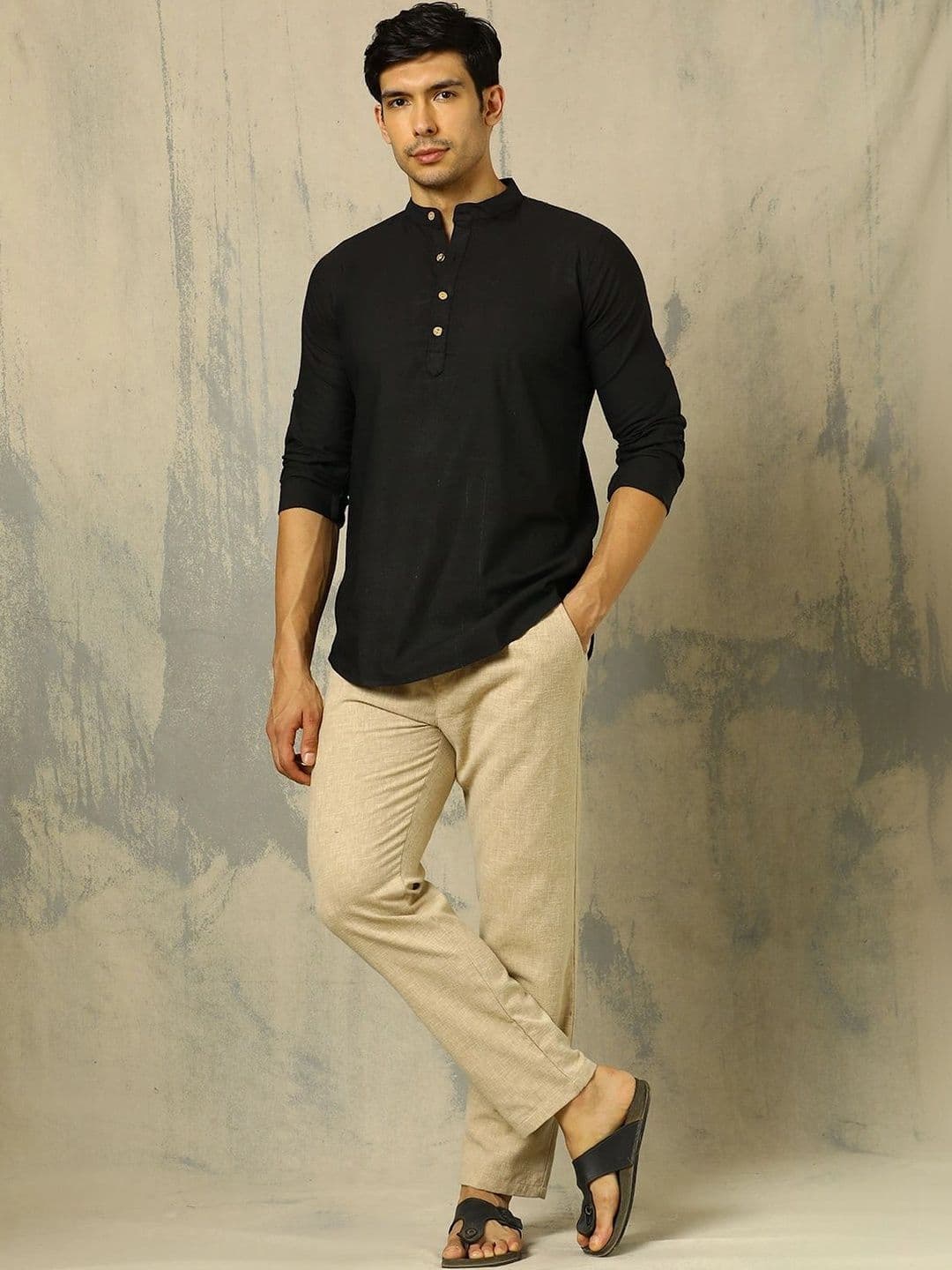 Anouk Woven Design Solid Cotton Handloom Mandarin Collar Short Kurta thumbnail 2