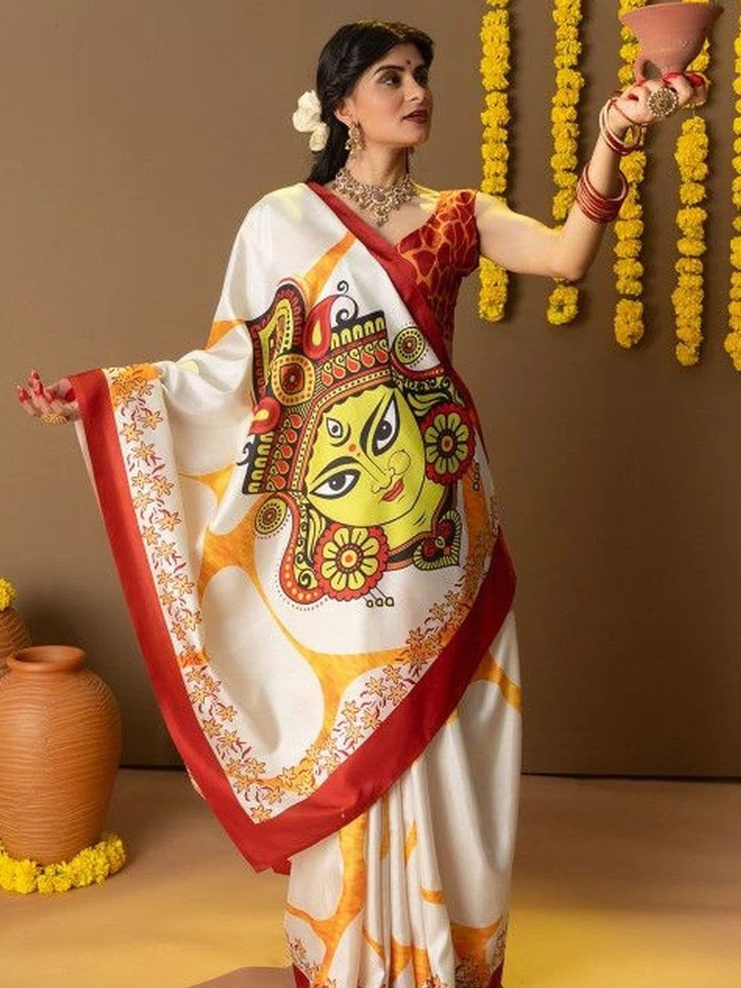 YUGAVEERAA Saree thumbnail 3