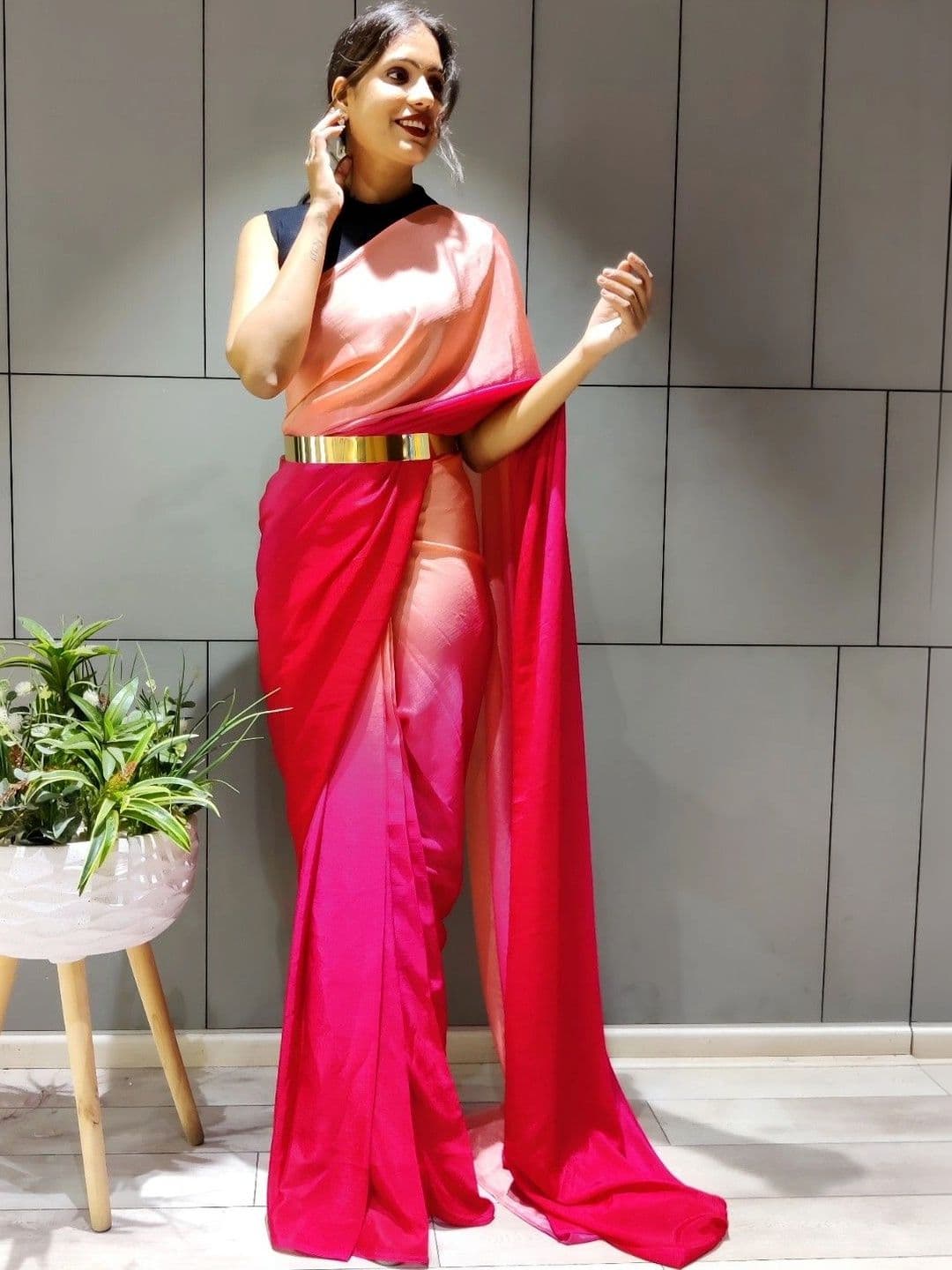 Sangria Ombre Poly Chiffon Belted Maheshwari Saree thumbnail 3