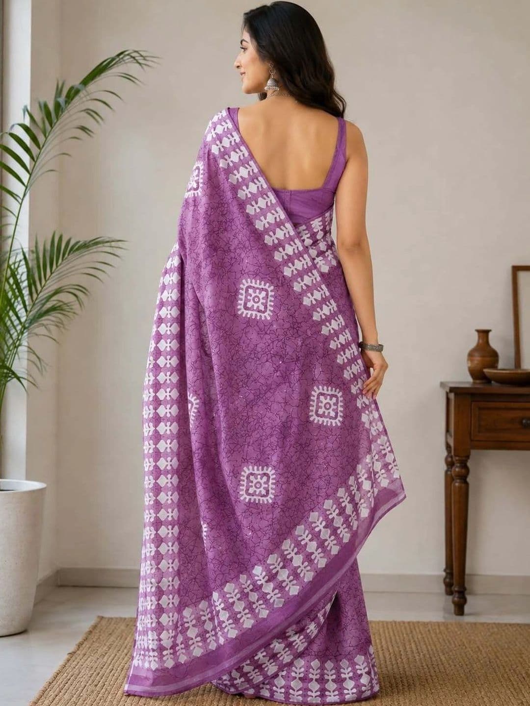 Nehaa Elegance Silk Blend Saree thumbnail 3