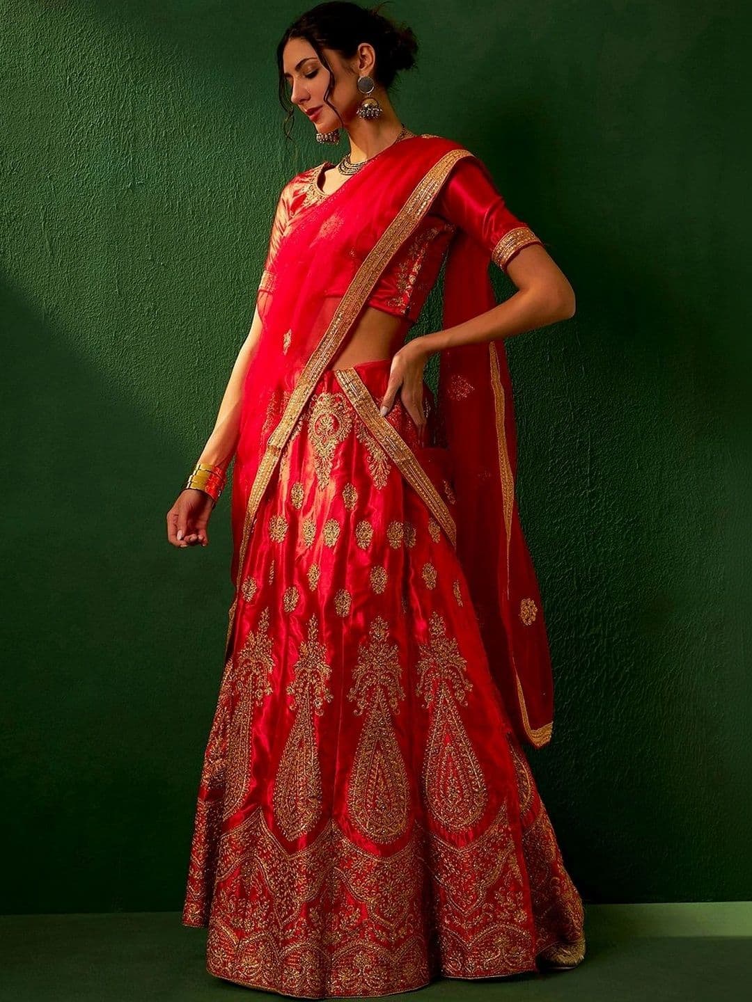Mitera Embroidered Semi-Stitched Lehenga & Unstitched Blouse With Dupatta thumbnail 2