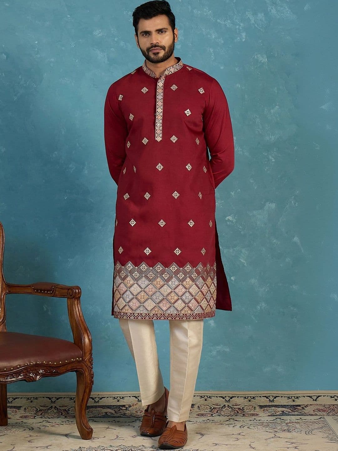 House of Pataudi Embroidered Mandarin Collar Knee Length Straight Kurta thumbnail 7