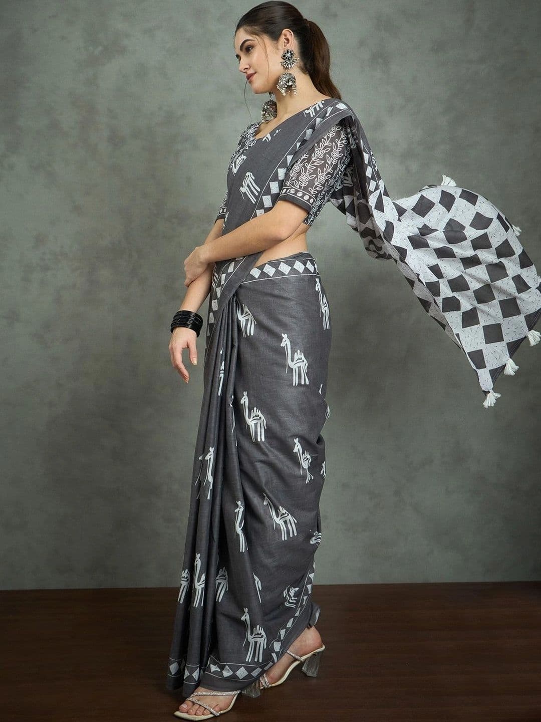 Sangria Bagh Designer Bagh Saree thumbnail 7