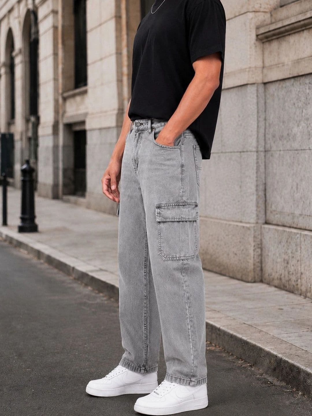 MQ Denim Men Straight Fit Mid-Rise Jeans thumbnail 2