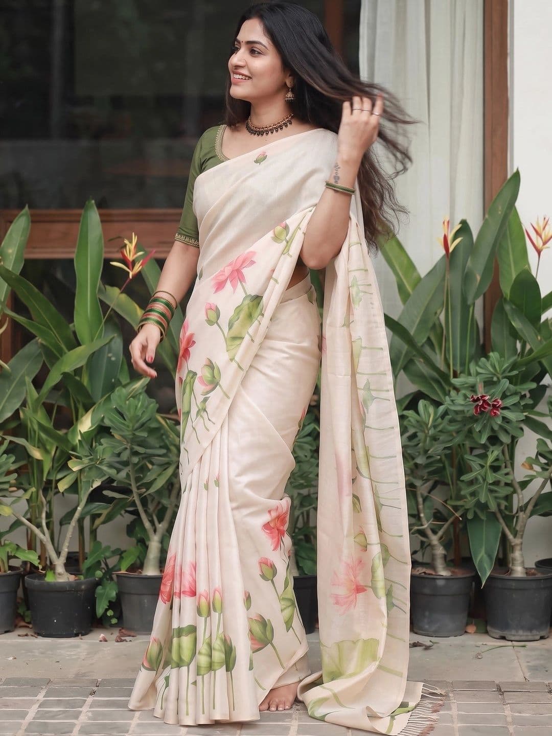 IndianRang Floral Linen Blend Fusion Saree thumbnail 2