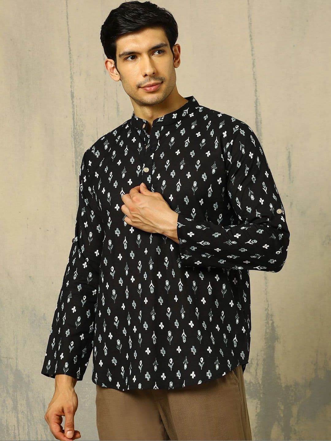 Anouk Printed Cotton Mandarin Collar Short Kurta thumbnail 5