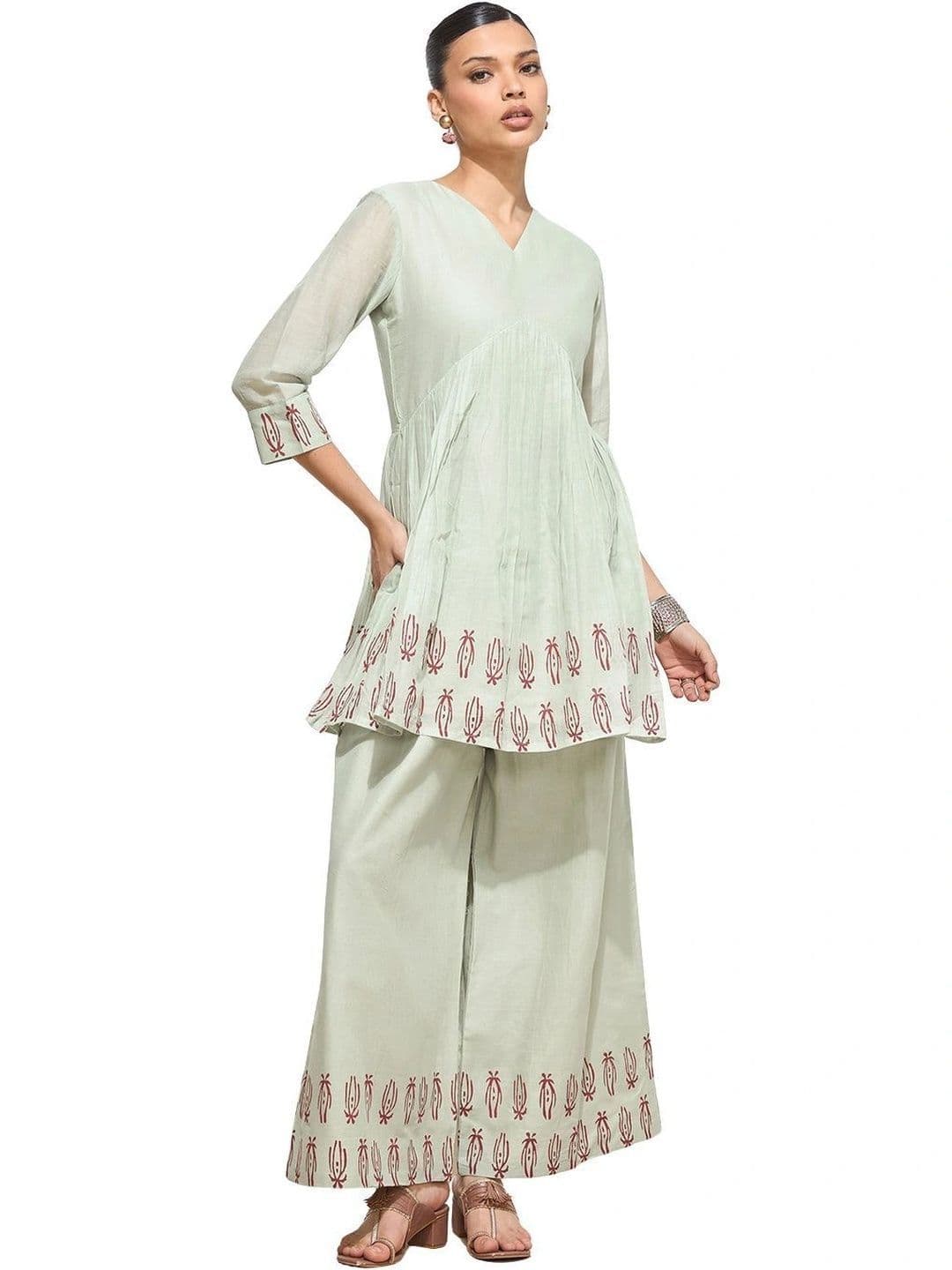 Saanjh Women Ethnic Motifs Printed Tiered Pure Cotton Kurti with Palazzos thumbnail 2