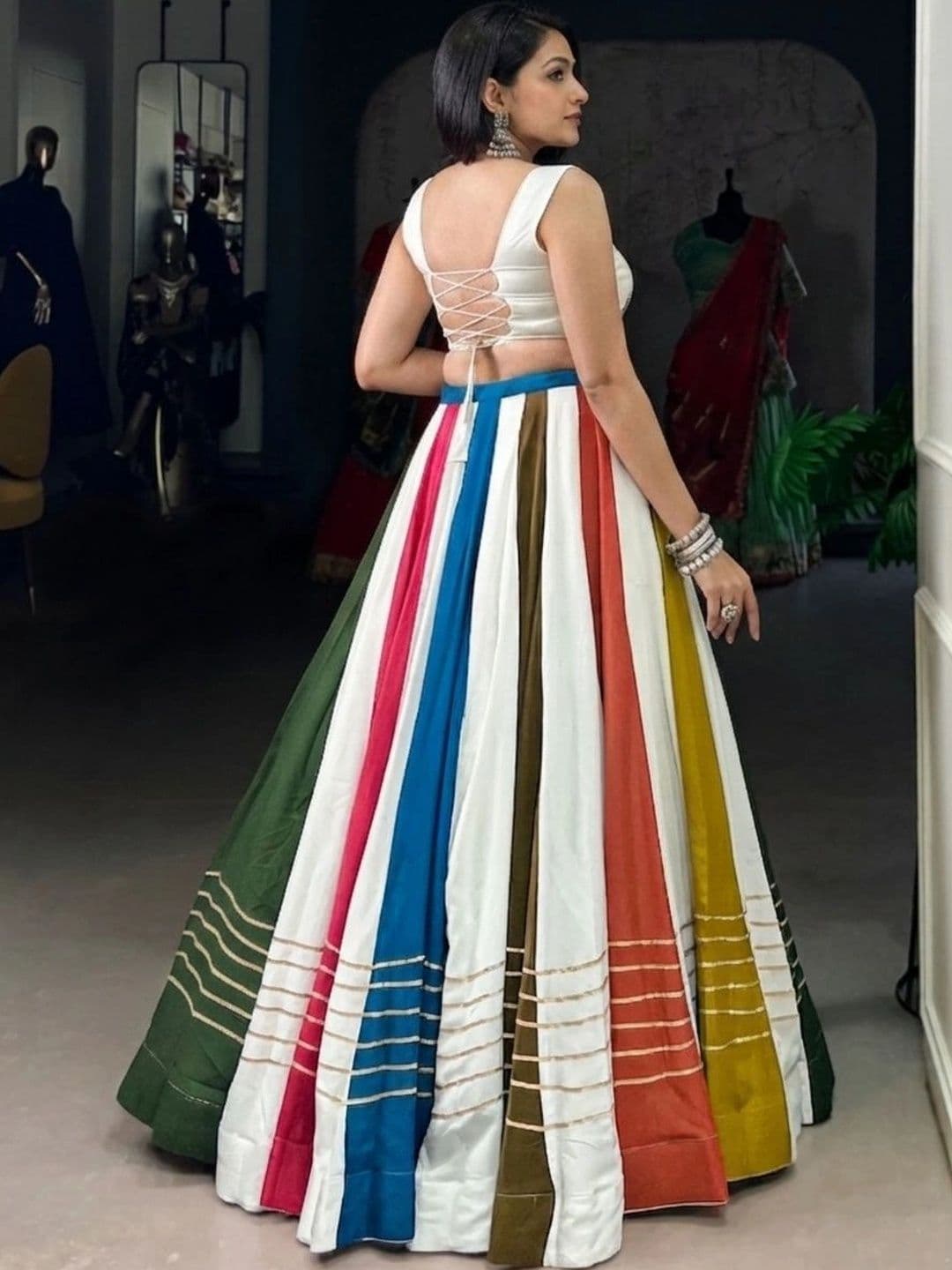 Anouk Embroidered Semi-Stitched Lehenga & Unstitched thumbnail 5