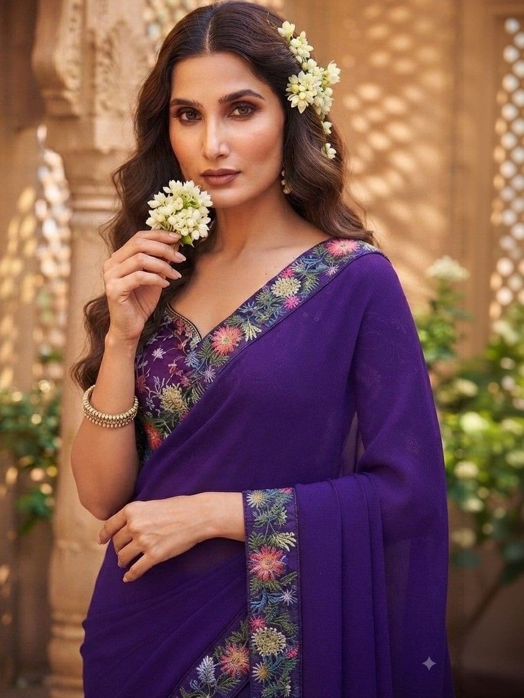 SmileyFashion Floral Embroidered Art Silk Saree thumbnail 4