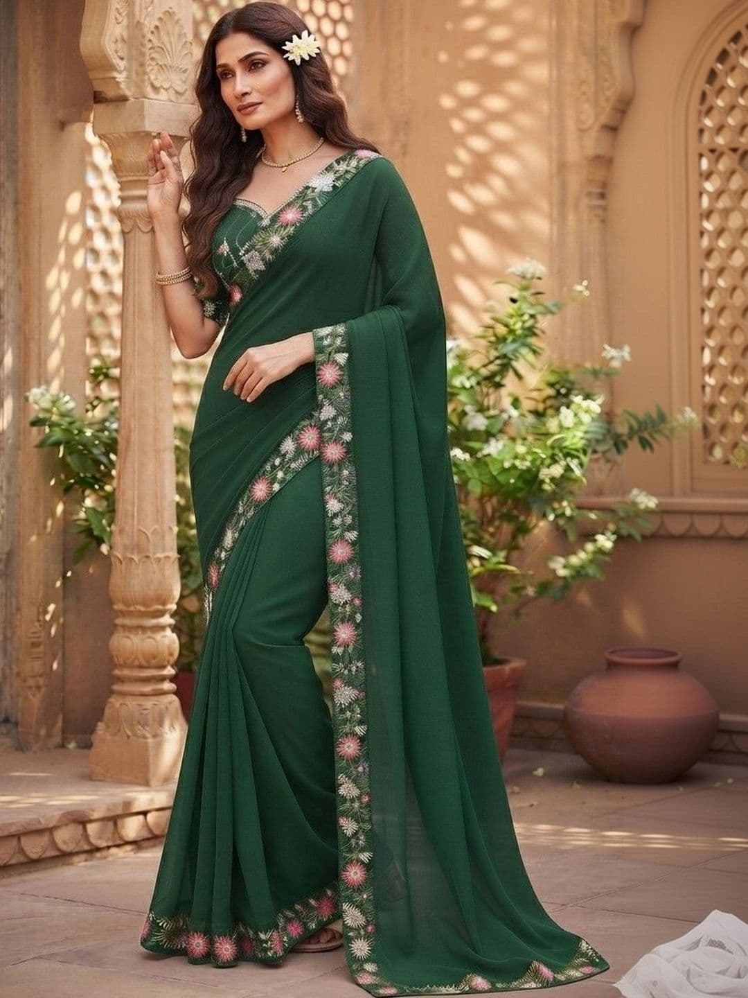 SmileyFashion Floral Art Silk Saree thumbnail 2
