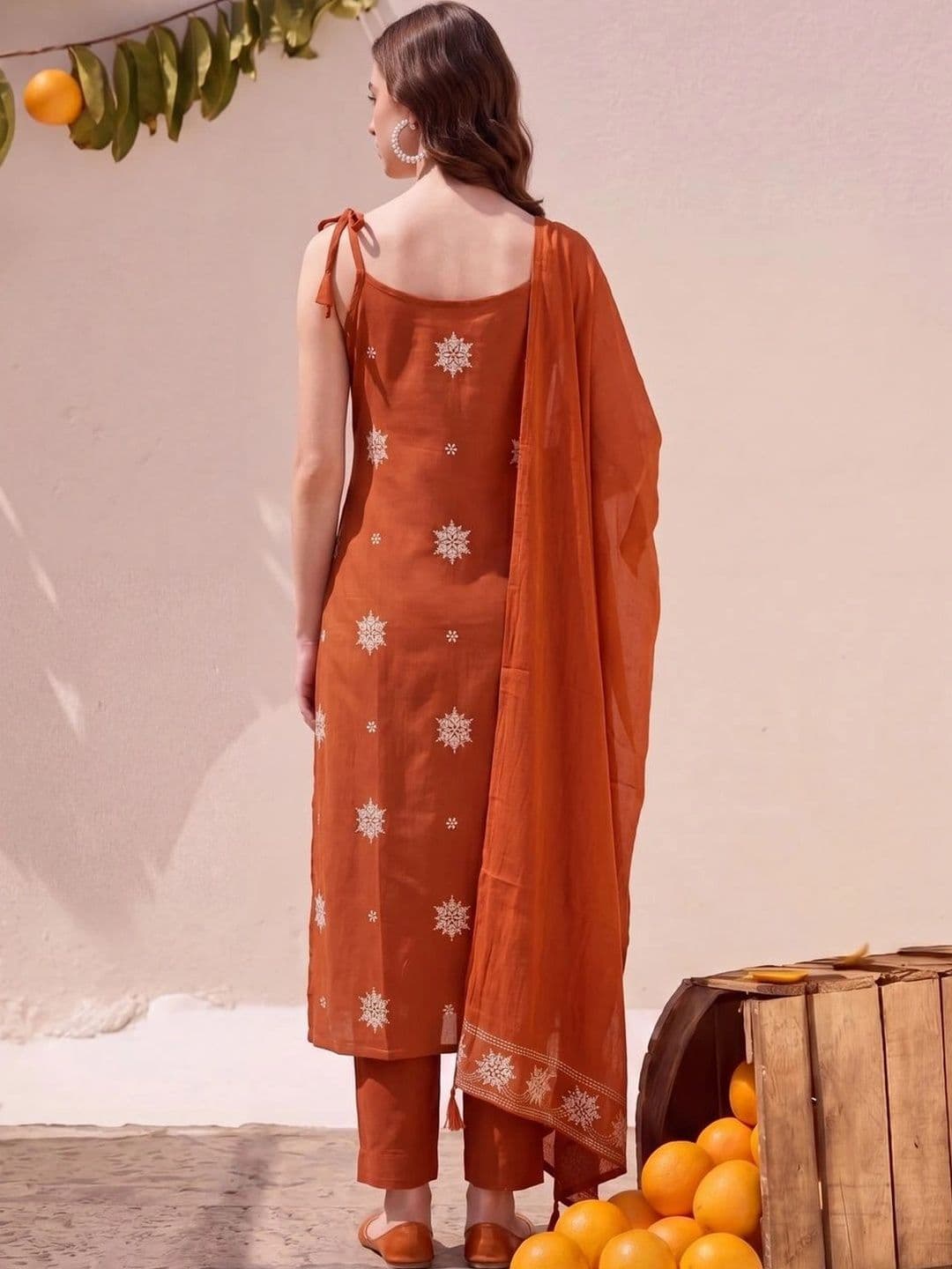 SHREE KHODAL FASHION Women Ethnic Motifs Embroidered Regular Thread Work Pure Cotton Kurta with Trousers & thumbnail 3