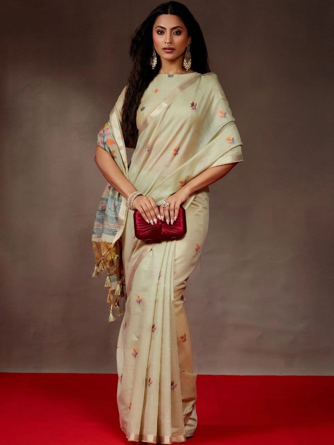 kasee Floral Zari Pure Cotton Designer Saree thumbnail 6