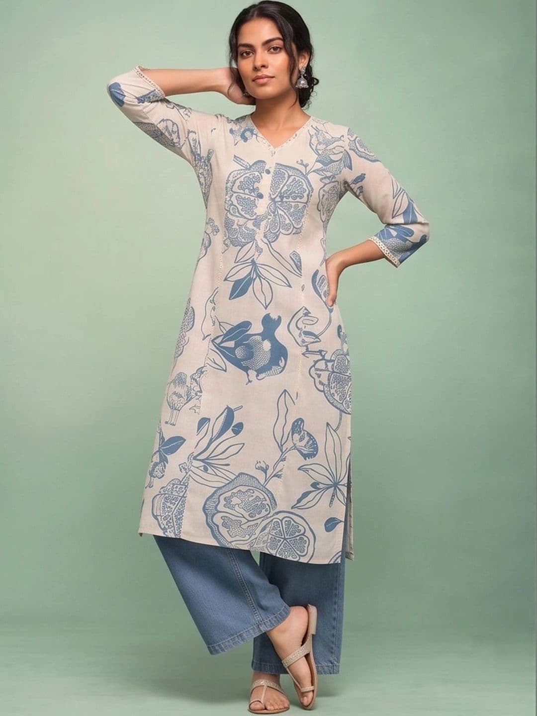 AADVIKA Women Floral Printed Quirky Kurta thumbnail 6