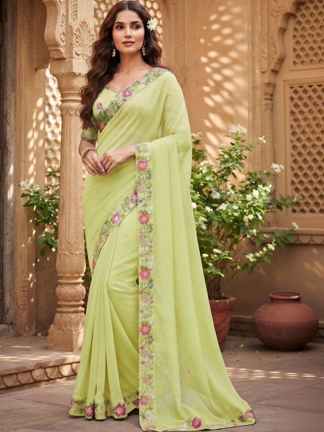 SmileyFashion Floral Embroidered Art Silk Saree thumbnail 2