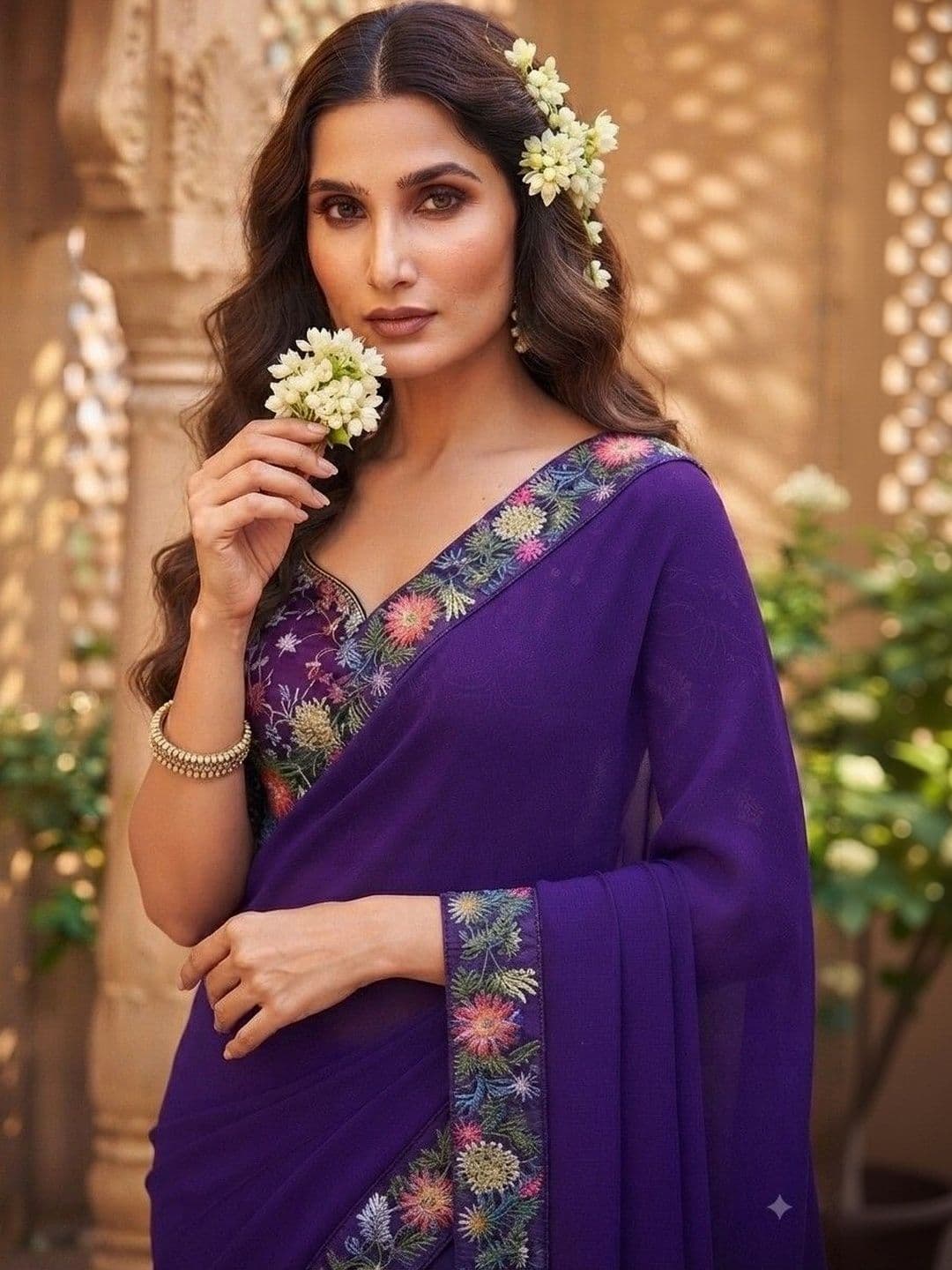 SmileyFashion Floral Art Silk Saree thumbnail 4