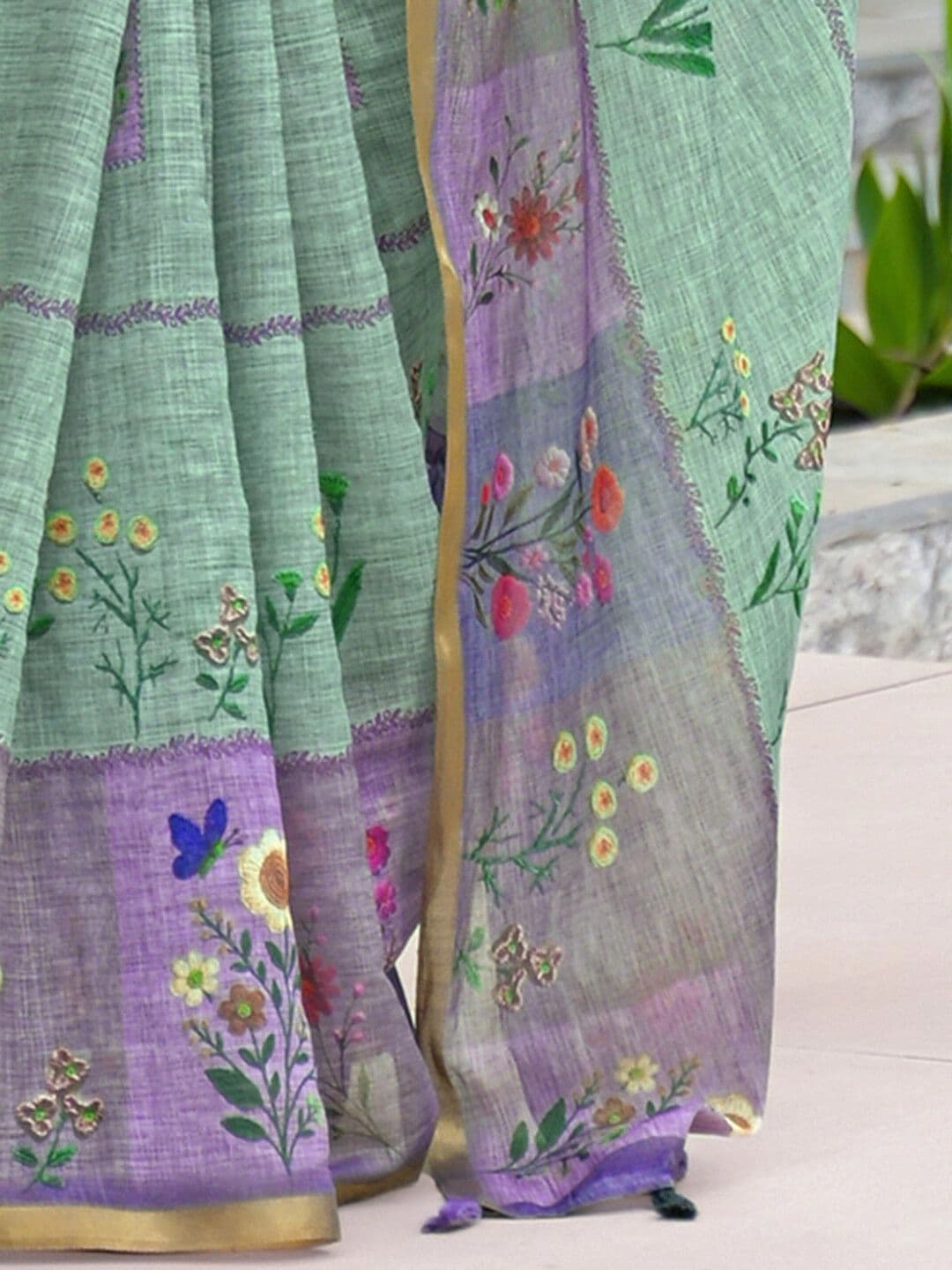 KALINI Floral Embroidered Pure Linen Fusion Saree thumbnail 5