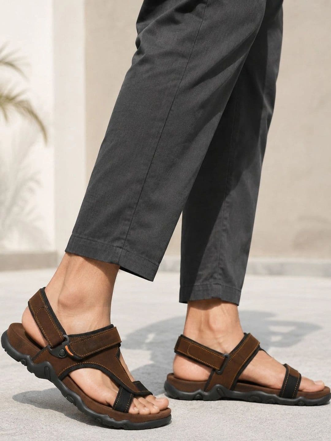 Roadster Men Suede Comfort Sandals thumbnail 5