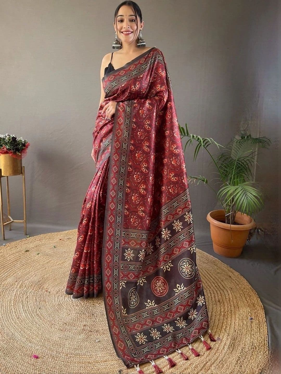 all about you Floral Silk Blend Saree thumbnail 2