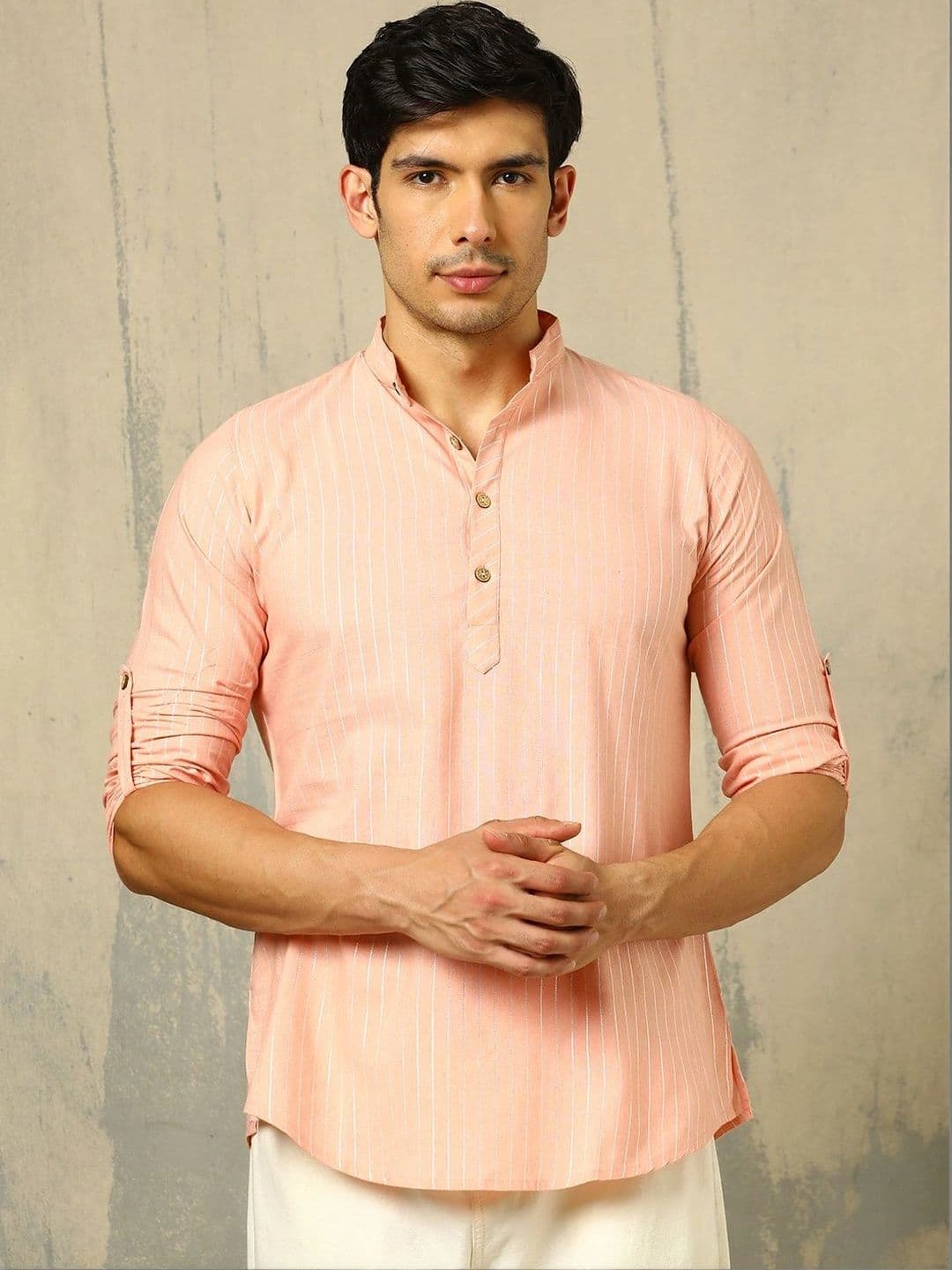 Anouk Woven Design Solid Cotton Handloom Mandarin Collar Short Kurta thumbnail 5