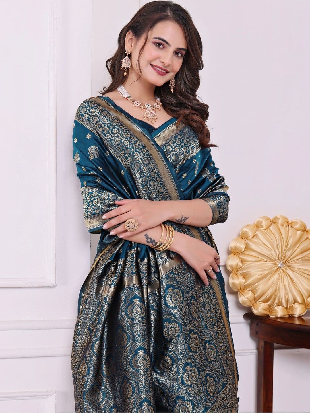 revika Woven Design Zari Art Silk Designer Kanjeevaram Saree thumbnail 2