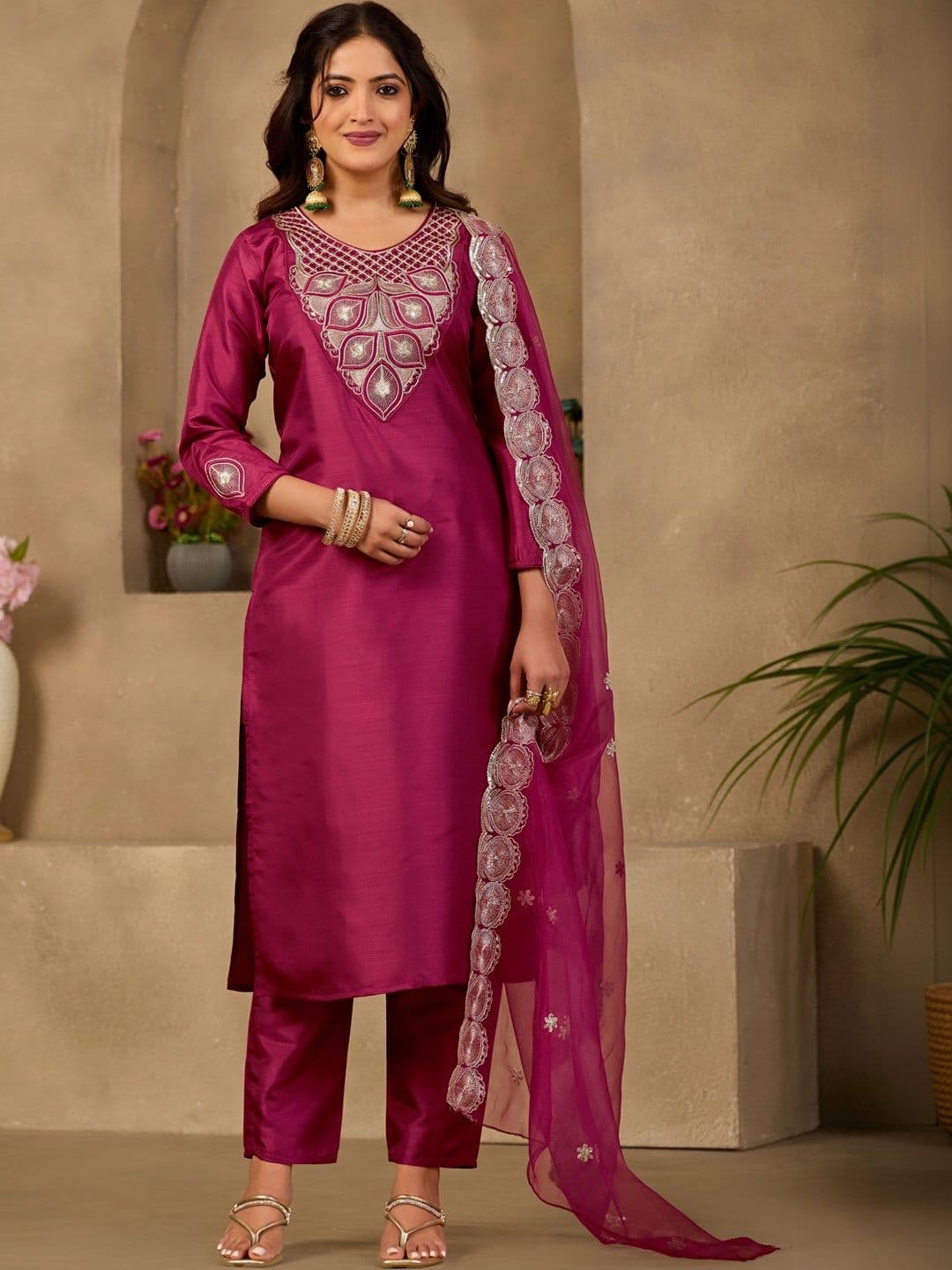 Sangria Women Ethnic Motifs Embroidered Regular Thread Work Kurta with Trousers & With Dupatta thumbnail 5