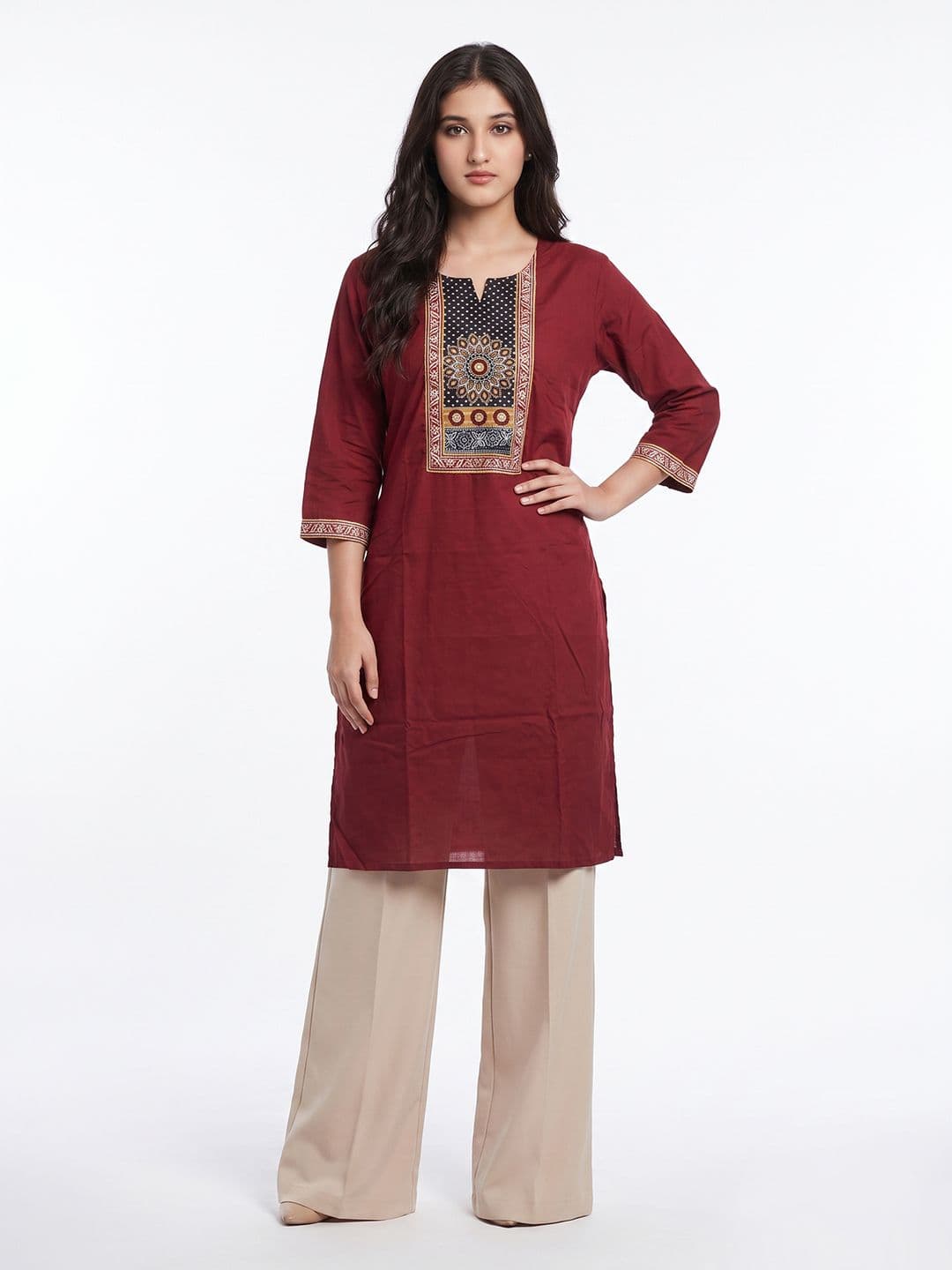 Pehroam Women Ethnic Motifs Embroidered Thread Work Kurta - view 1